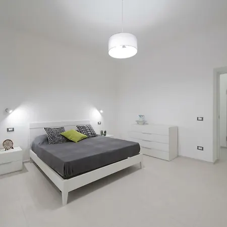 Laurus Apartments Trapani Exterior photo