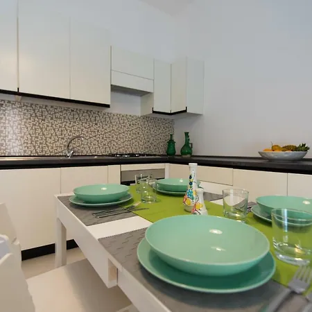 Laurus Apartments Trapani Exterior photo