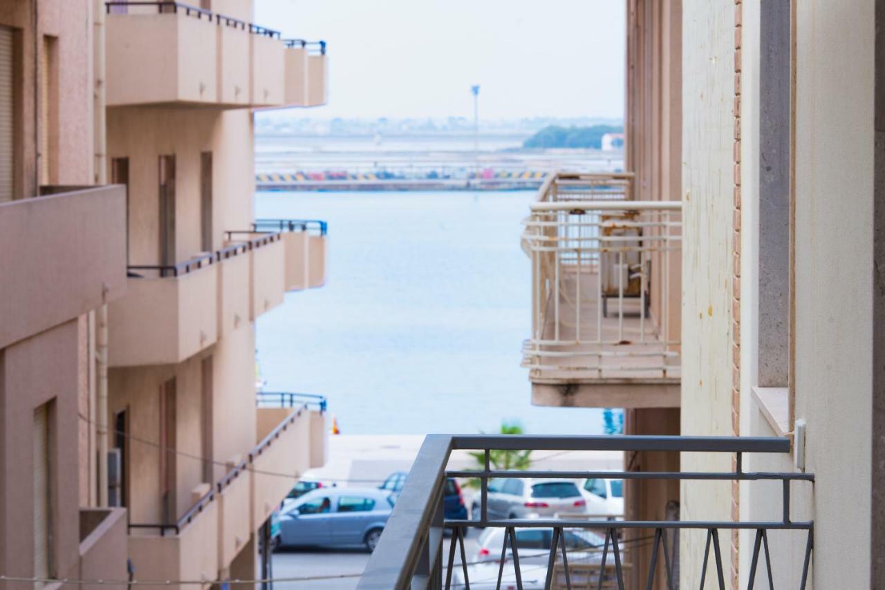 Laurus Apartment